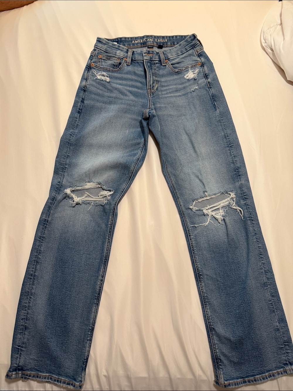 American Eagle Outfitters Light Blue Distressed Boyfriend Jeans